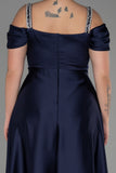 Επίσημο μακρύ φόρεμα από σατέν με τιραντάκια με στρας σε μεγάλα μεγέθη  -  Σκούρο μπλε N3277