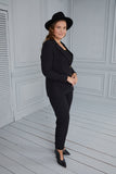 Κομψό γυναικείο σακάκι με φόδρα σε μεγάλα μεγέθη - Μαύρο