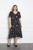 Φλοράλ φόρεμα από ελαστική βισκόζη σε μεγάλα μεγέθη -Μαύρο/Άσπρο