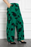 Γυναικείο ανοιξιάτικο παντελόνι σε μέγαλα μεγέθη- Πράσινο