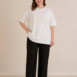 Βαμβακερή μπλούζα με στρας σε άσπρο χρώμα σε μεγάλα μεγέθη