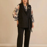 Κομψό γιλέκο με ρεβέρ και καρφίτσα – Μαύρο