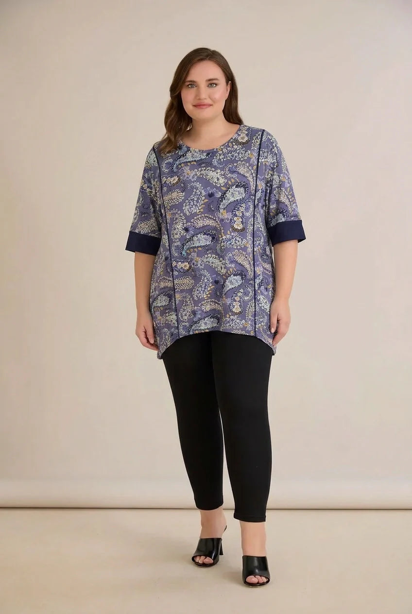 Ελαστική μπλούζα σε μεγάλα μεγέθη από βισκόζη - σχέδιο λαχούρι