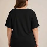 Βαμβακερό t-shirt με διακριτική διακόσμηση - μαύρο