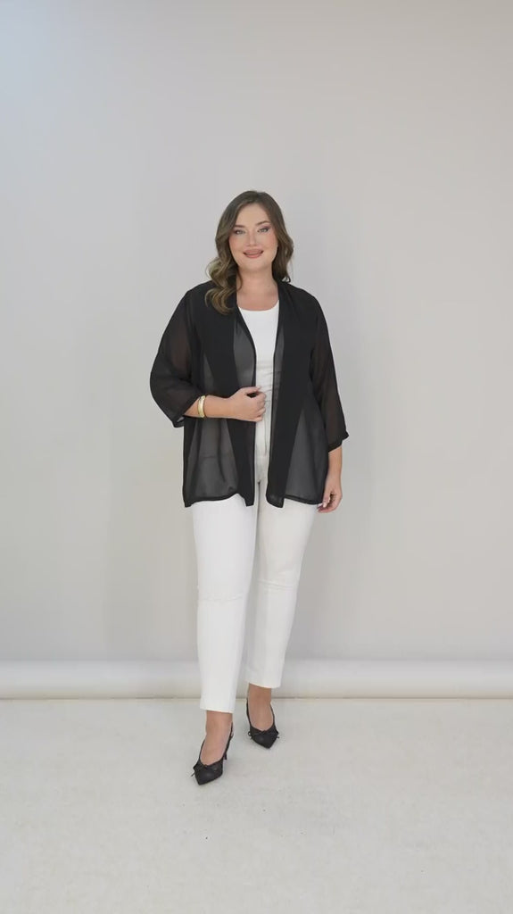 Γιορτινή κάπα από μουσελίνα σε Μαύρο χρώμα σε μεγάλα μεγέθη