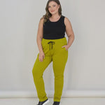 Γυναικεία αθλητική φόρμα παντελόνι "Daily" σε μεγάλα μεγέθη - Μουσταρδί