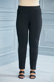 Μακρύ ίσιο μαύρο παντελόνι Lora - μεγάλα μεγέθη 
