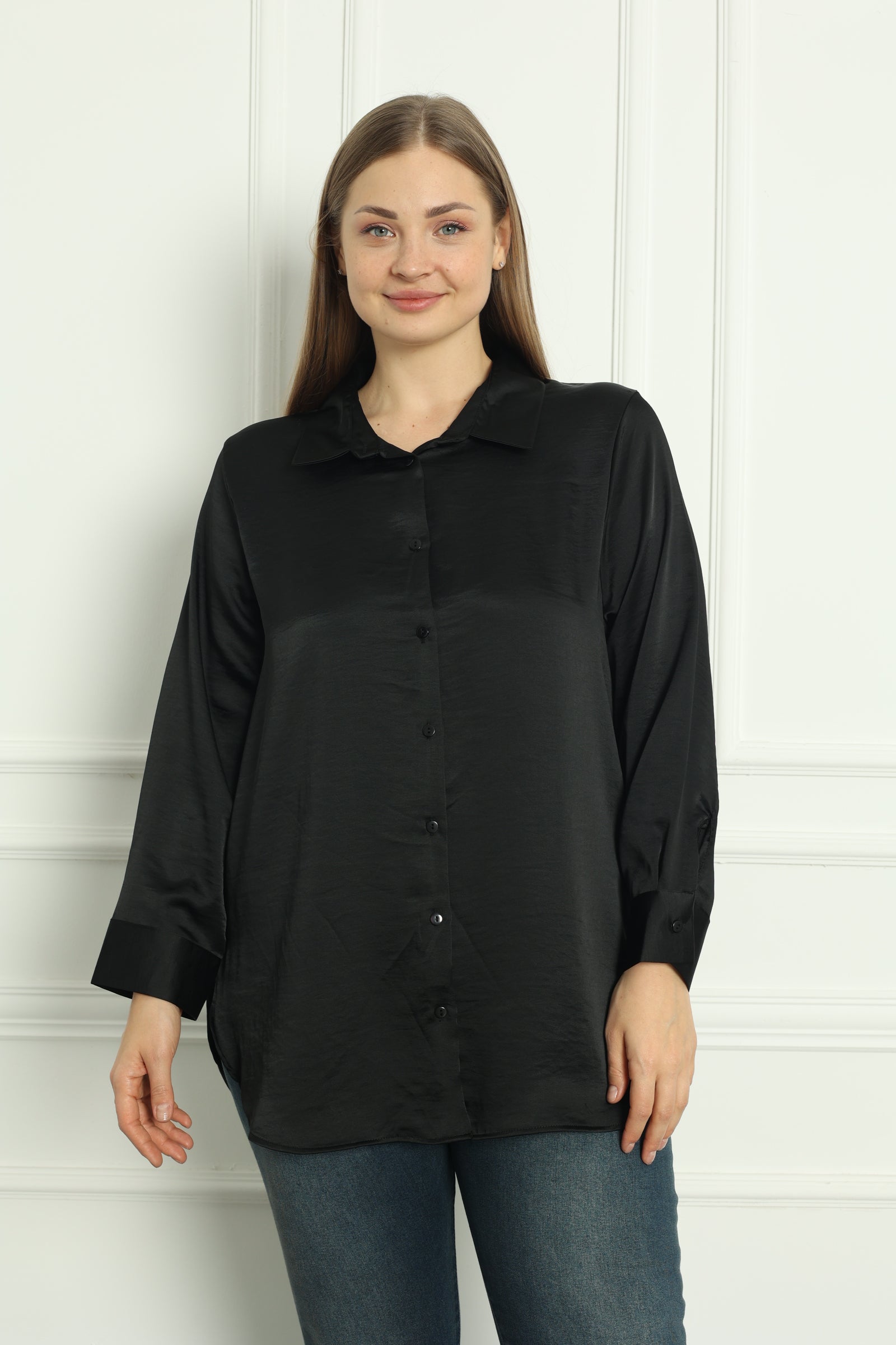Γυναικείο πουκάμισο πολυτέλειας σε μεγάλα μεγέθη- Μαύρο