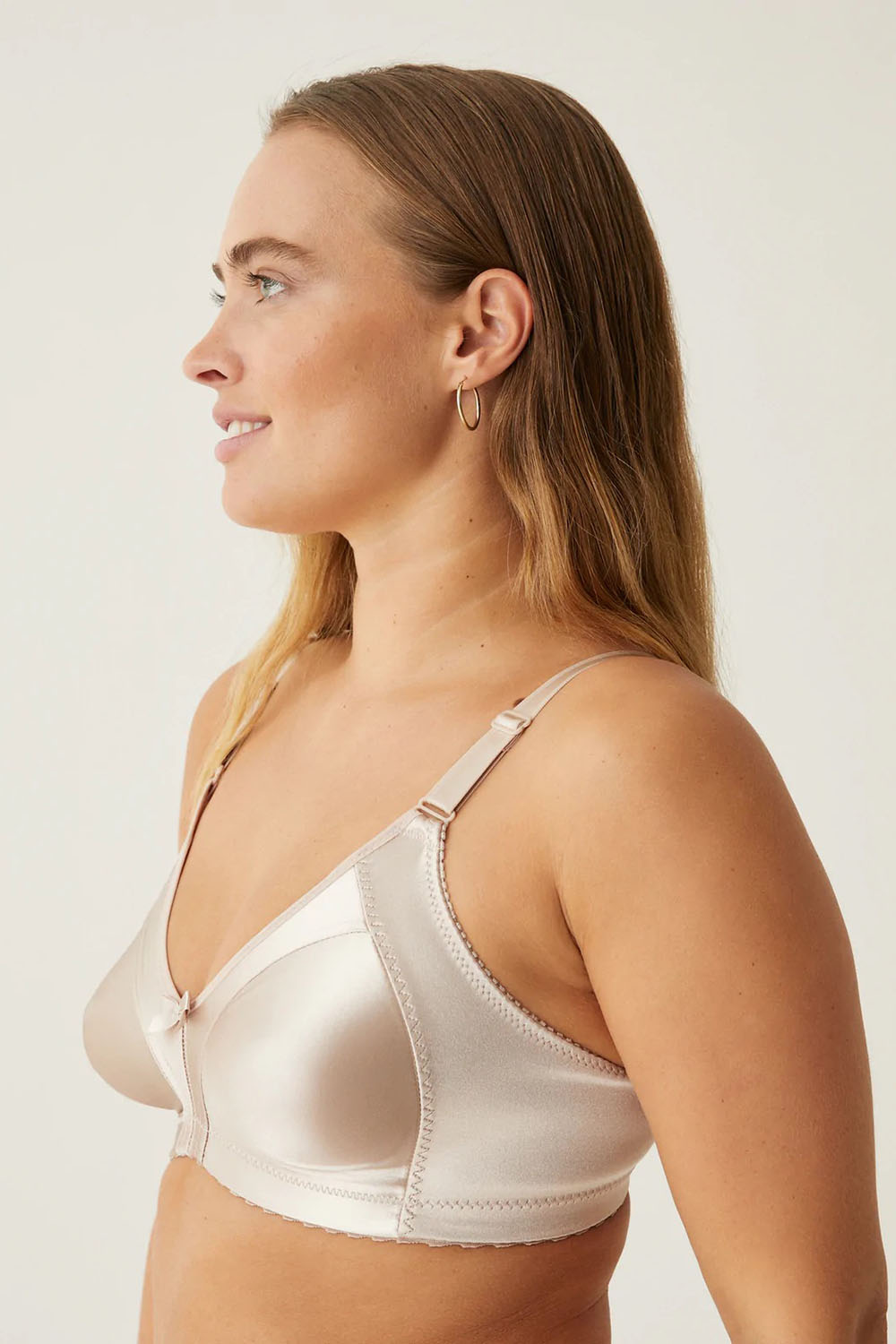 Σουτιέν Minimizer SOFT-BH Bestseller 5063 μεγάλα μεγέθη- Μπεζ σατέν