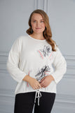 Πλεκτή γυναικεία μπλούζα με στάμπα και στρασάκια σε μεγάλα μεγέθη - Άσπρο