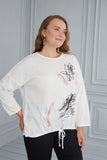 Πλεκτή γυναικεία μπλούζα με στάμπα και στρασάκια σε μεγάλα μεγέθη - Άσπρο