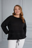 Πλεκτή γυναικεία μπλούζα με  κορδόνια σε μεγάλα μεγέθη - Μαύρο