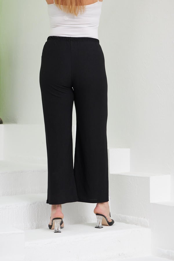 Γυναικείο ανοιξιάτικο παντελόνι σε μεγάλα μεγέθη-  Μαύρο